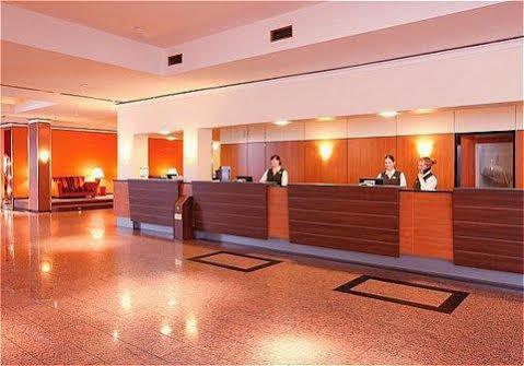 Holiday Inn Munich-Schwabing Exterior photo